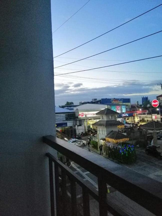 Kassel Residences Staycation Near Naia - Moonwalk Paranaque Paranaque City エクステリア 写真